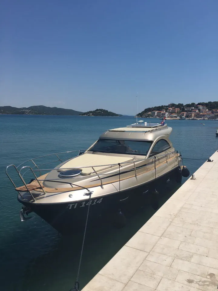 Image slide 235676