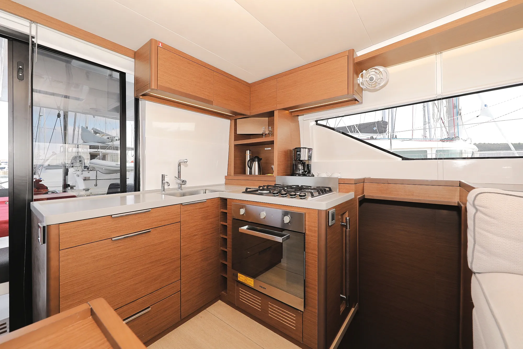 Image slide 235884