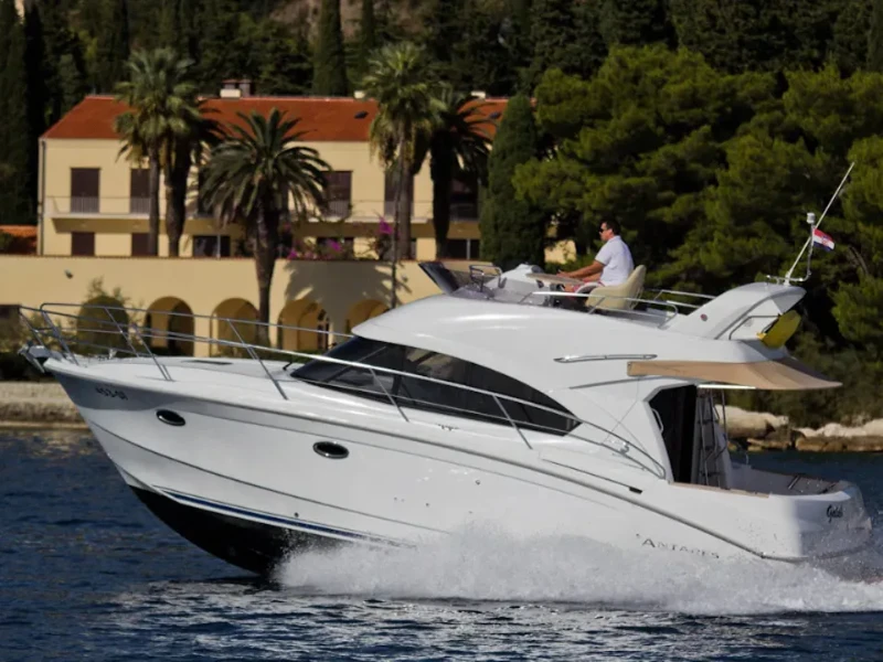 Antares 36 Galeb boat image