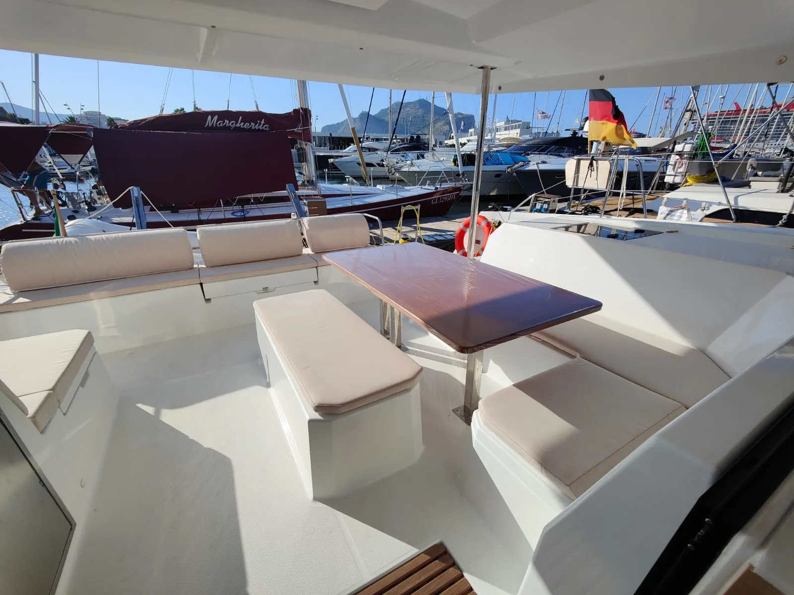 Image slide 236614