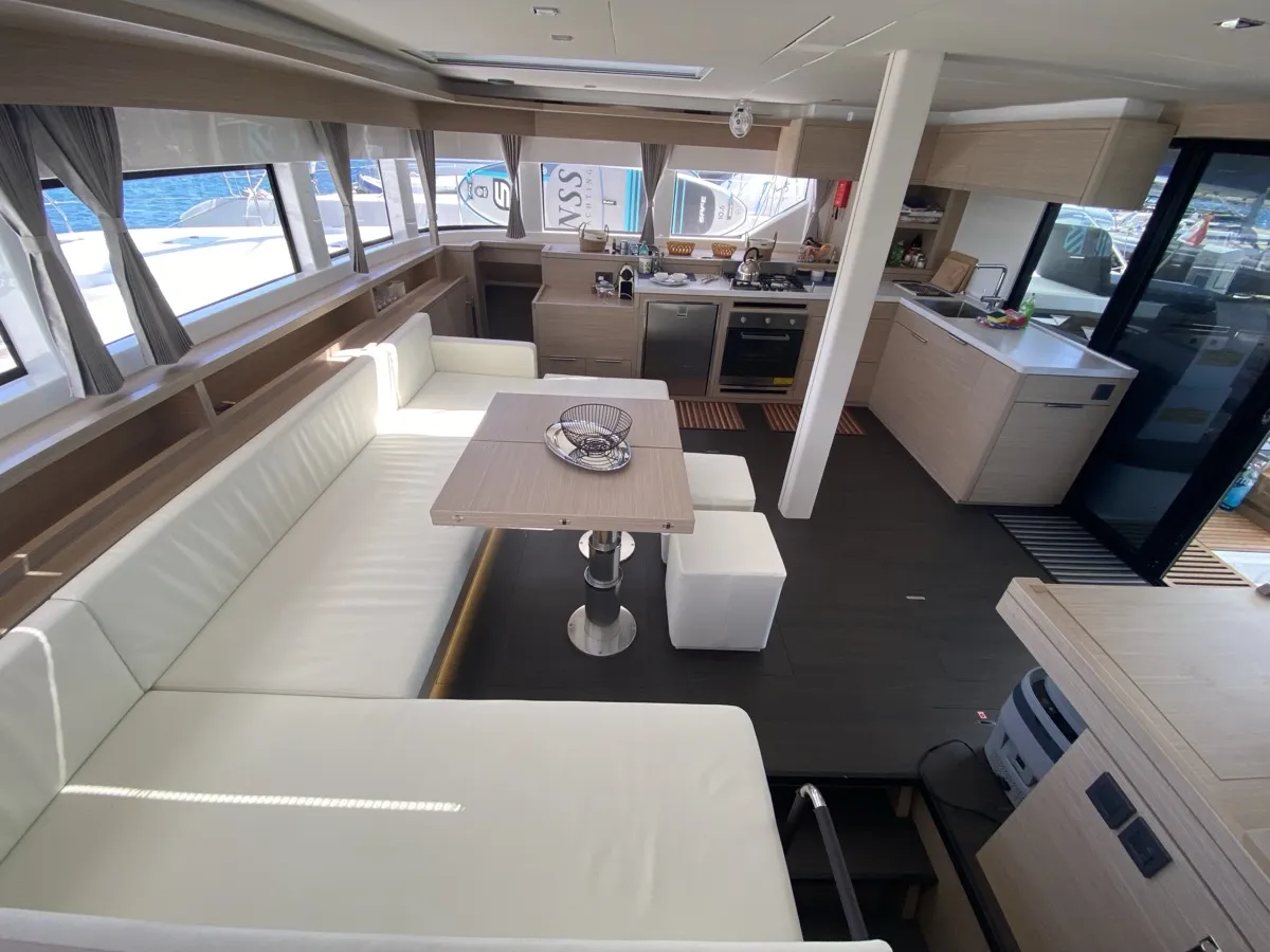 Image slide 236740