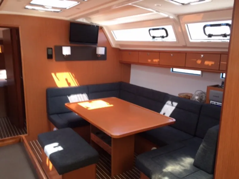 Image slide 236893