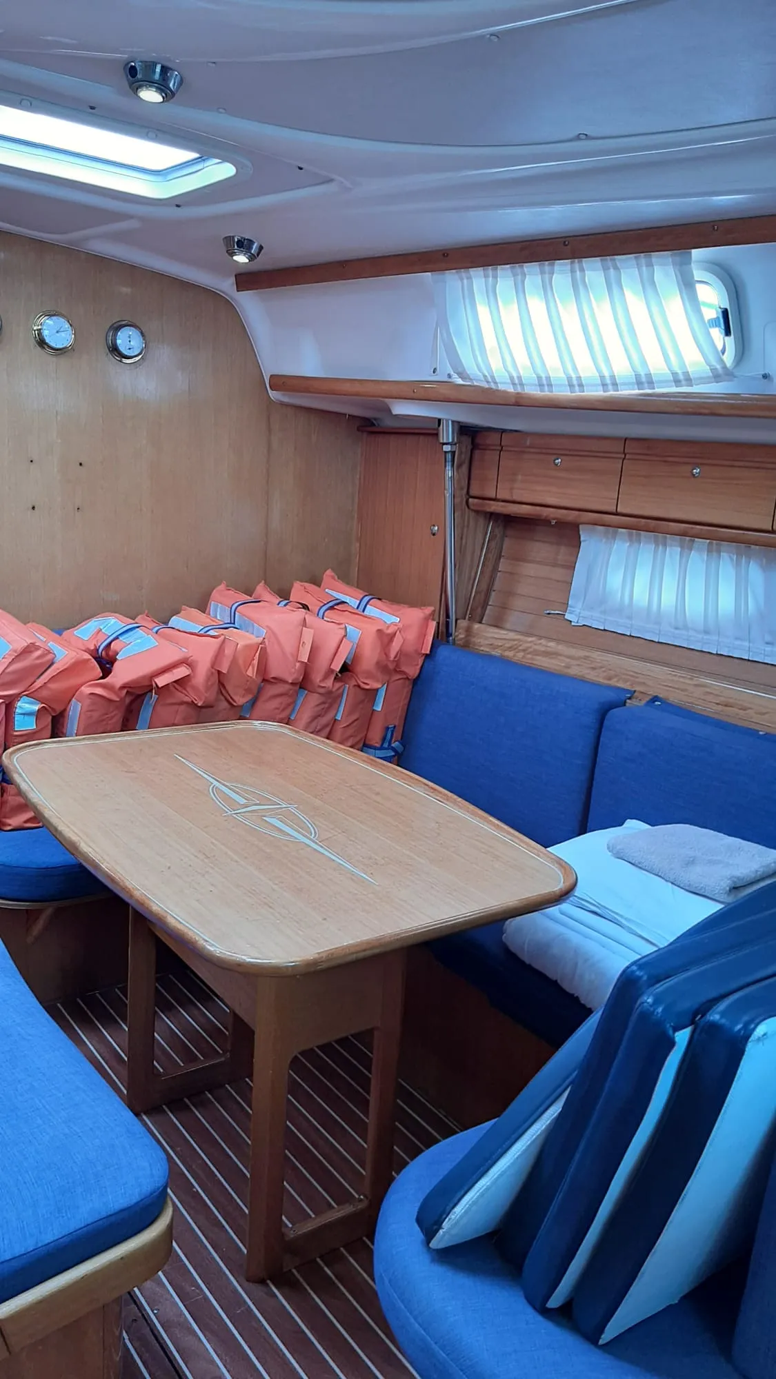 Image slide 236930
