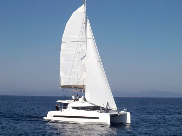 Bali 4.3 AQUA boat image