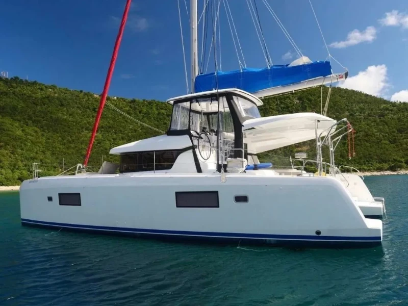 Lagoon 42 Tiamo IV boat image