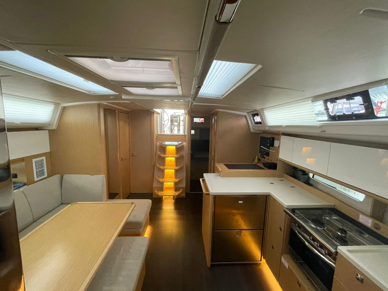 Image slide 237241