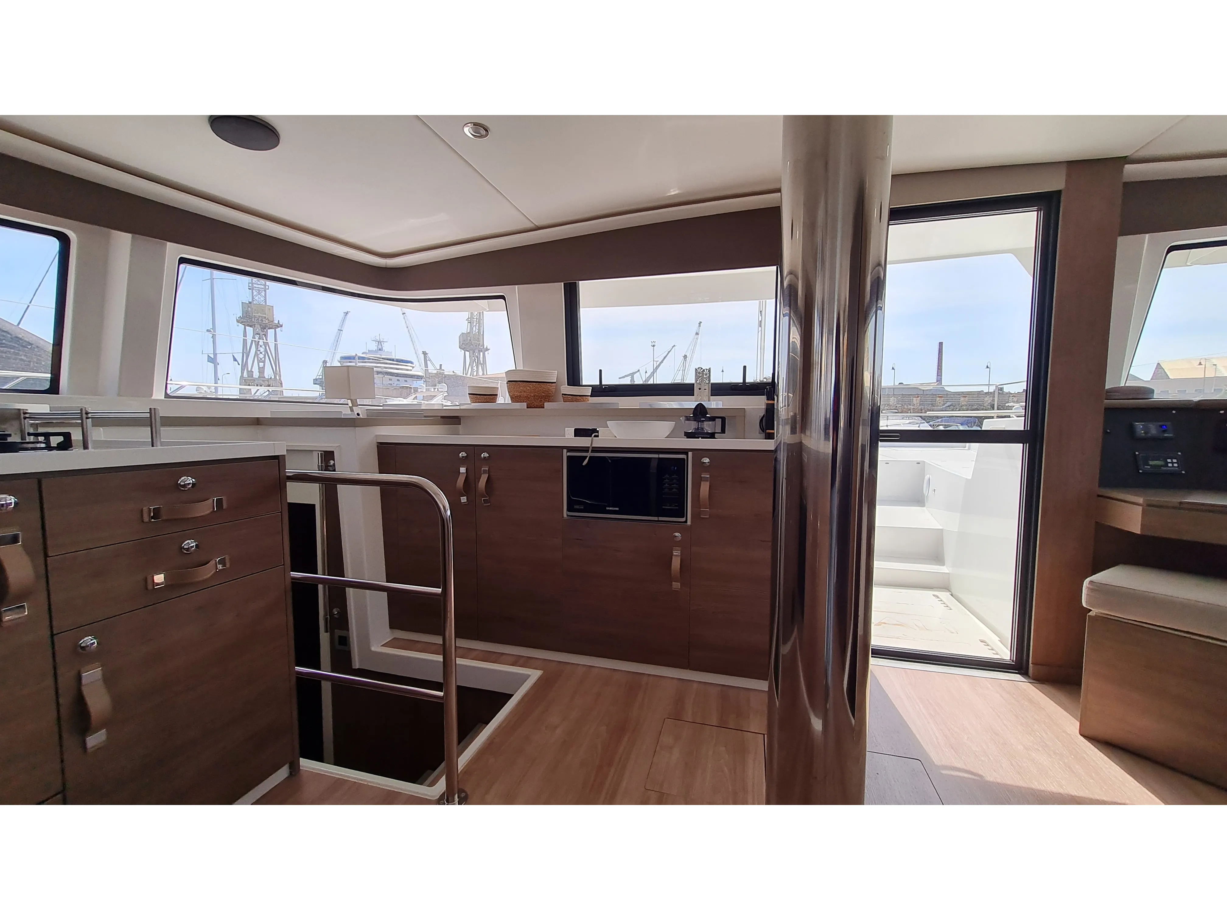Image slide 237399