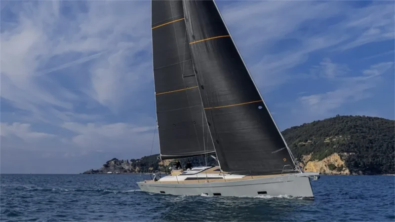 Grand Soleil 48 Eclisse boat image