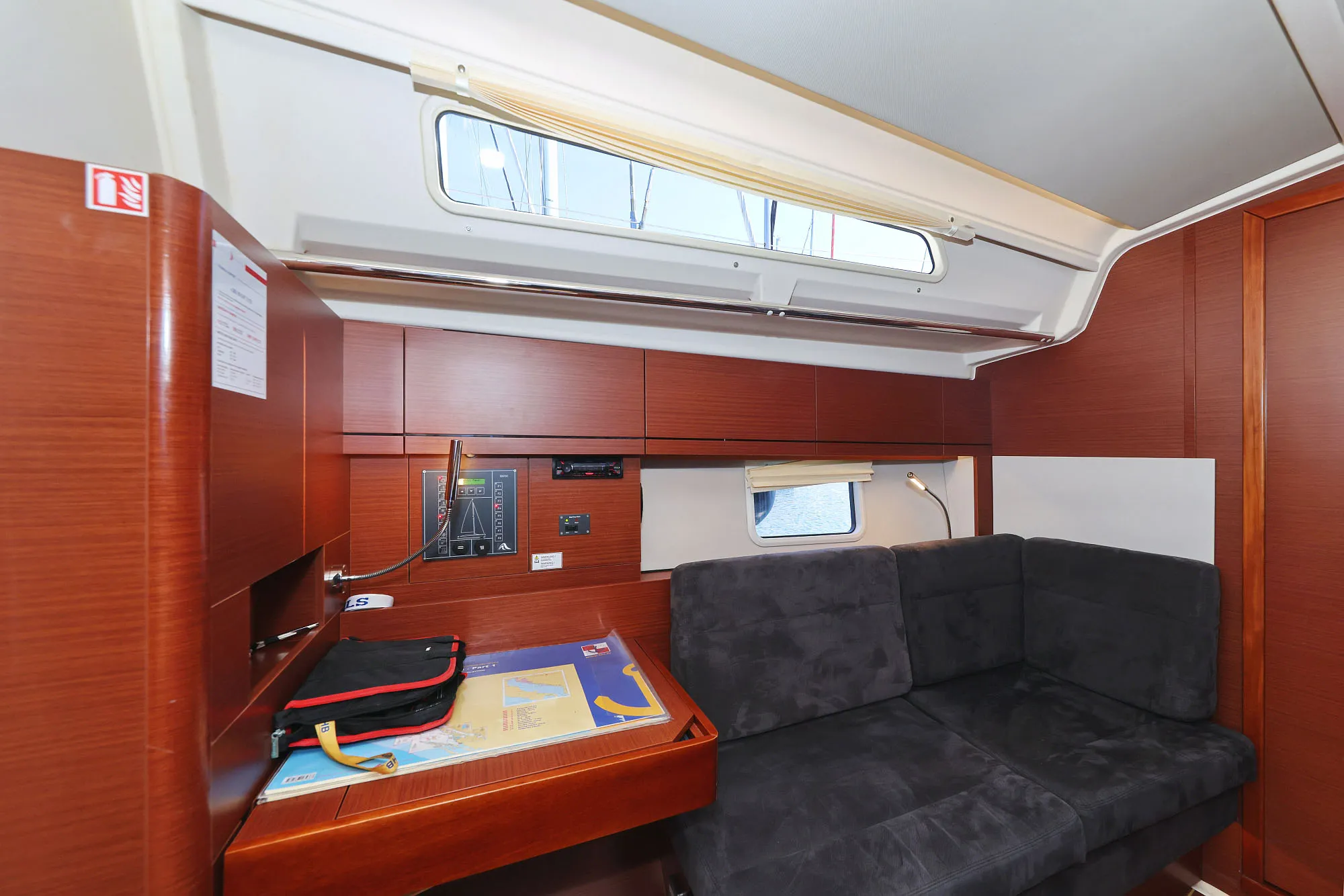 Image slide 237869