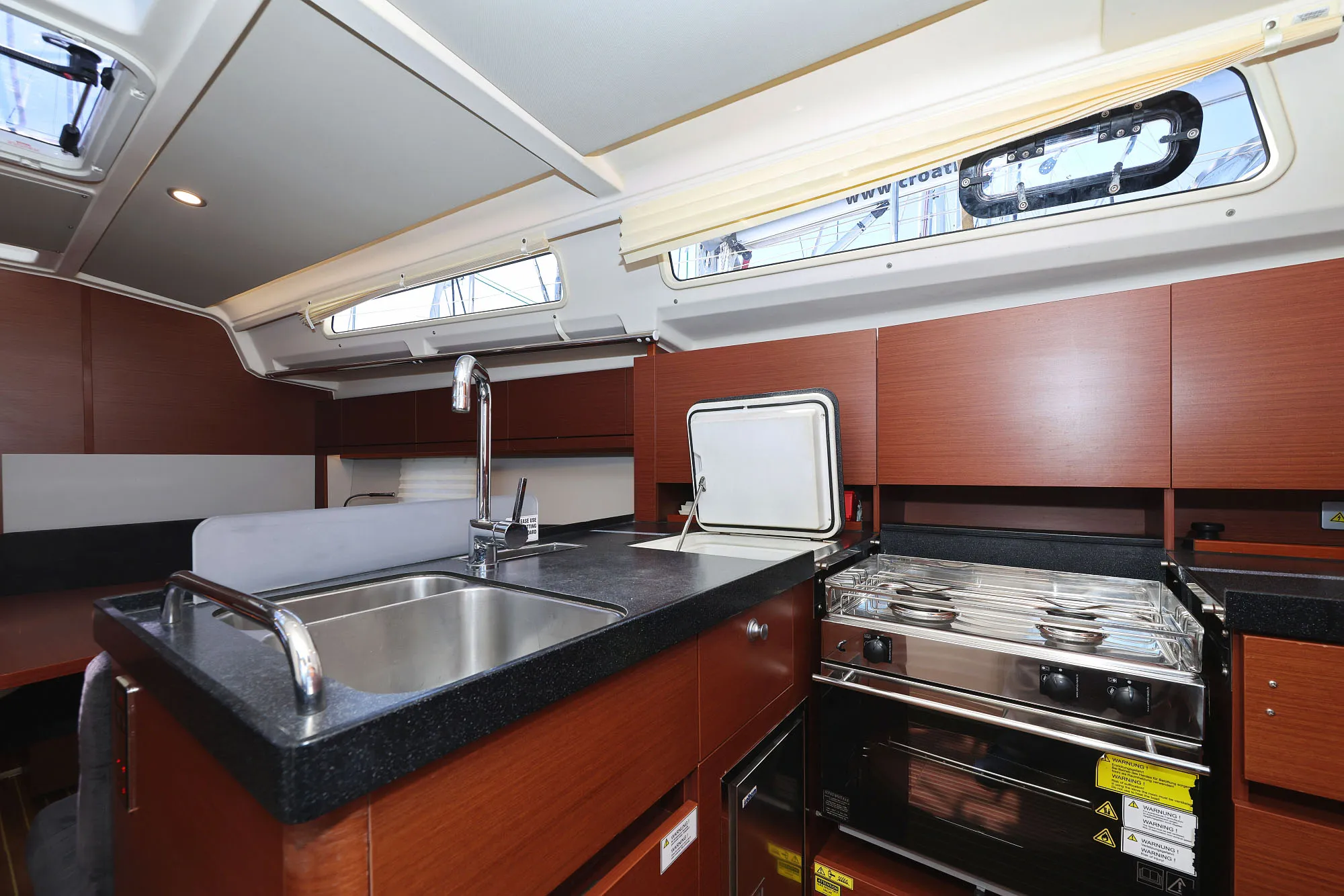 Image slide 237872
