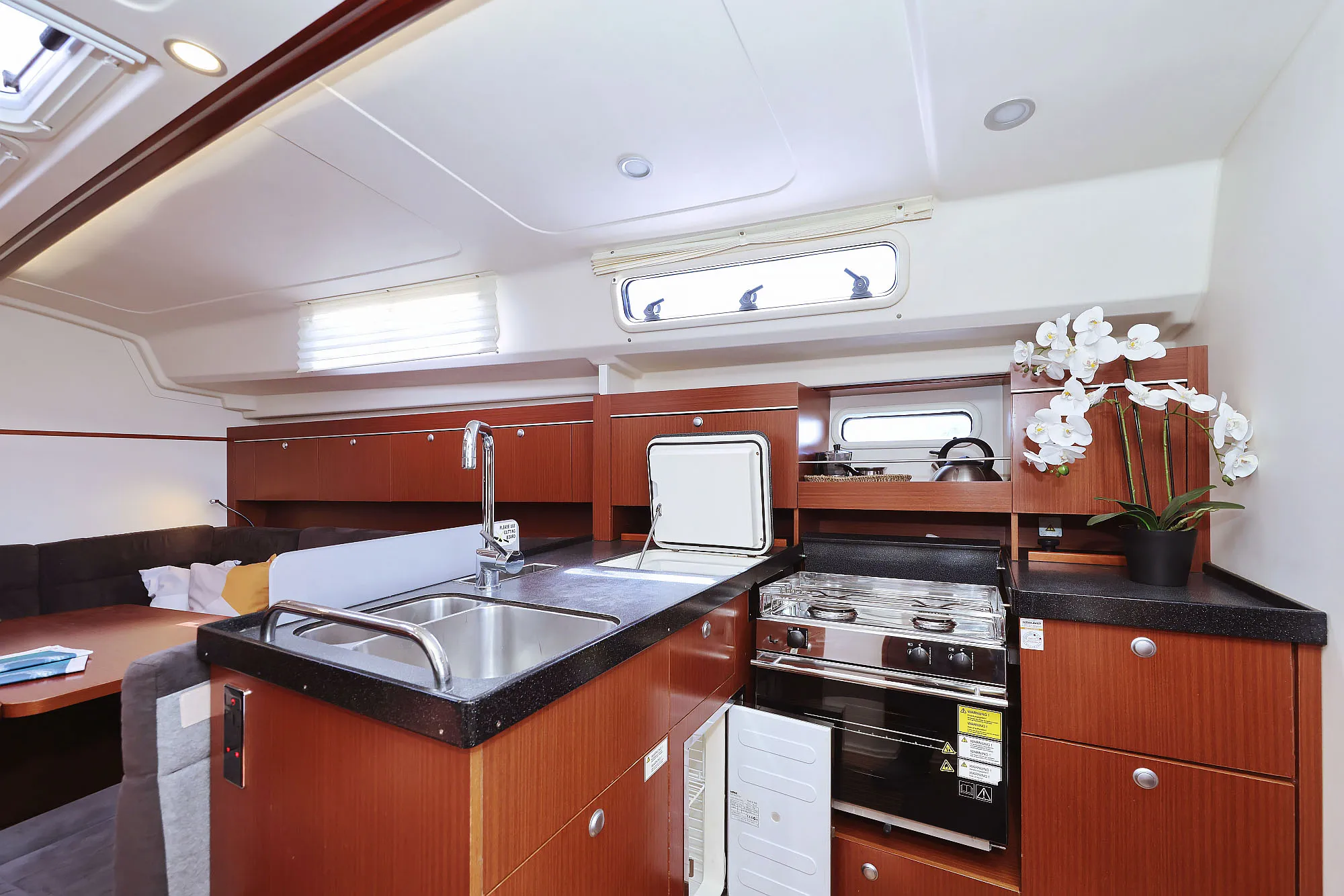 Image slide 237889