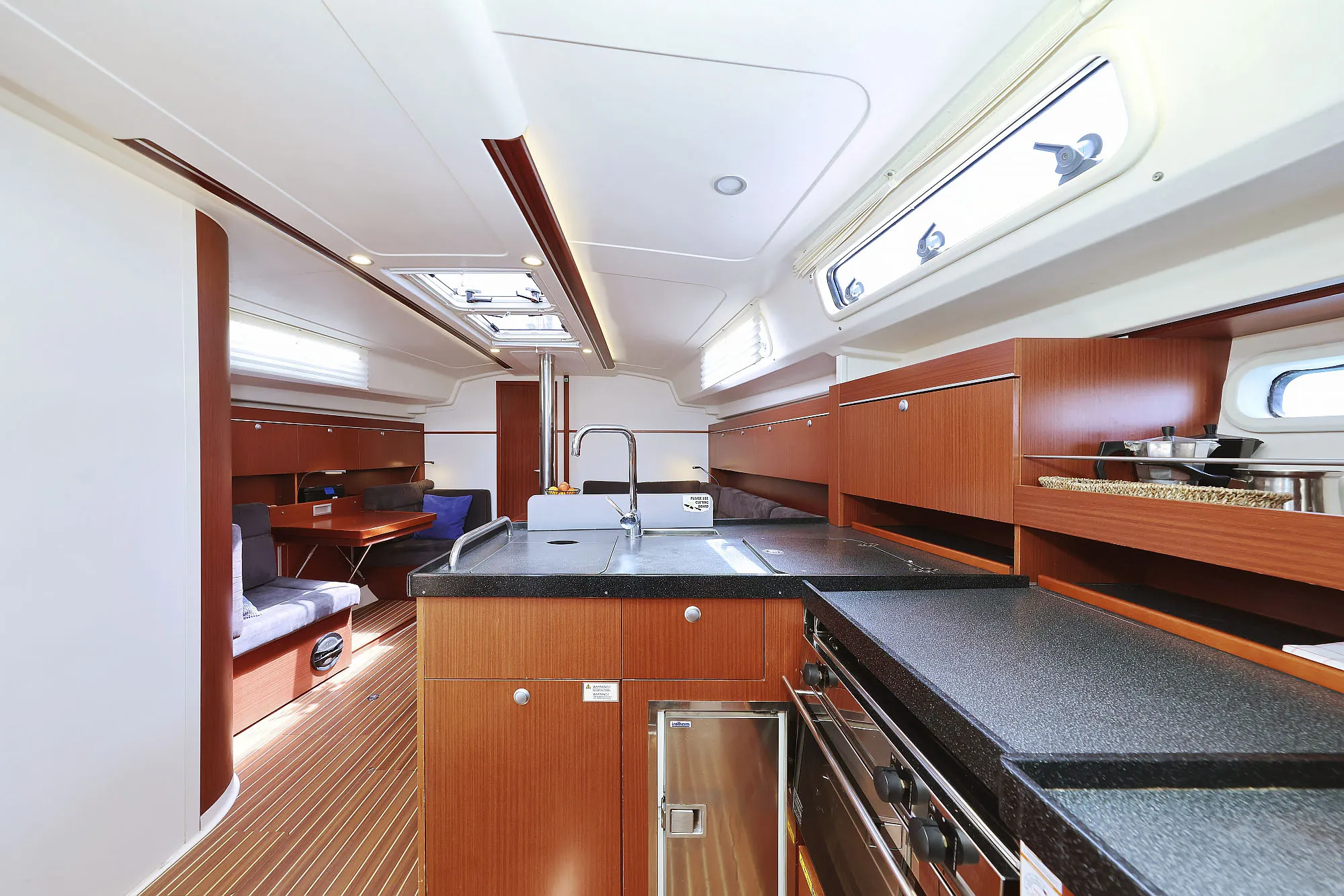 Image slide 237890