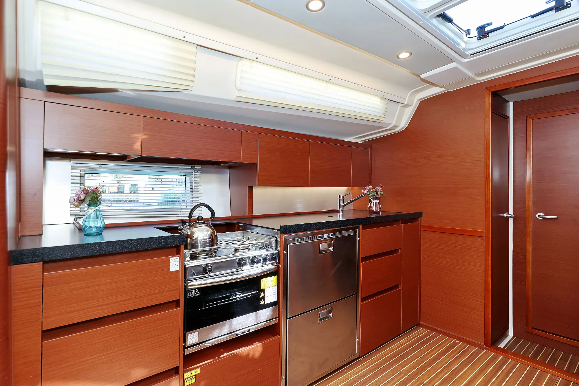 Image slide 237949