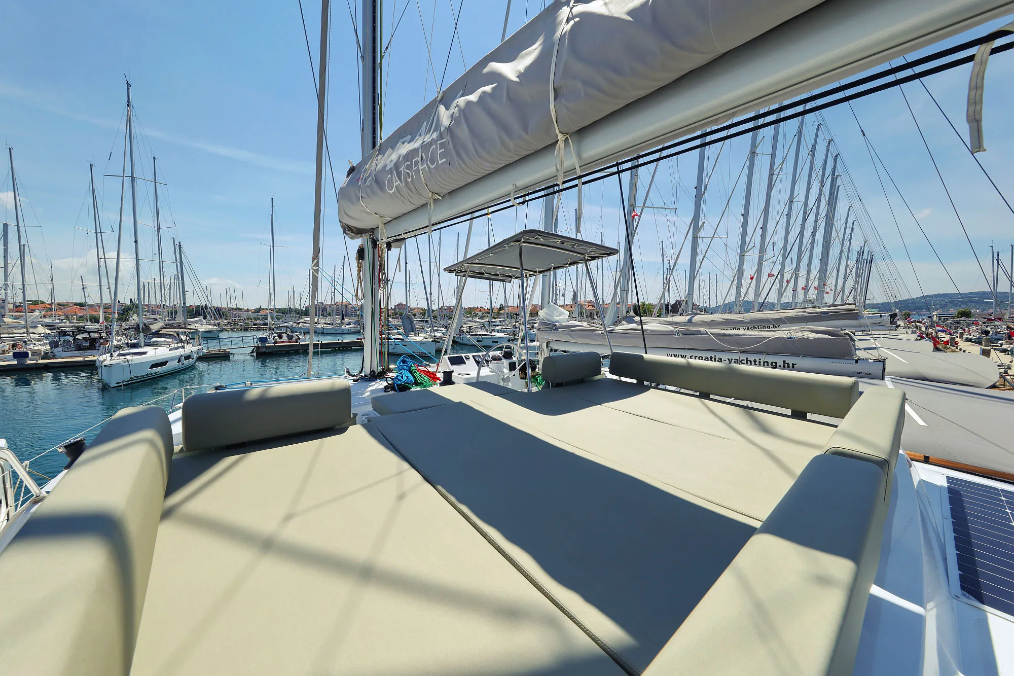 Image slide 238011