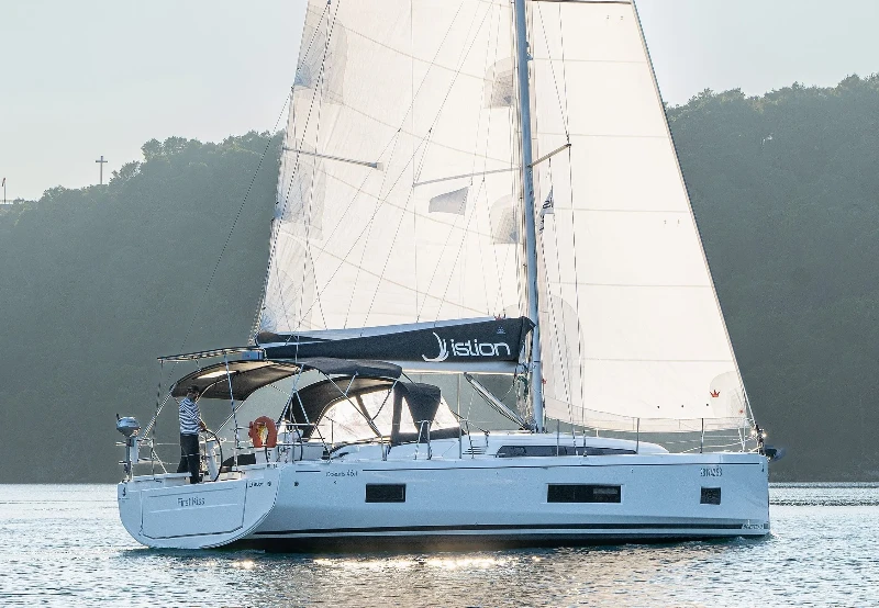 Oceanis 46.1 First Kiss boat image