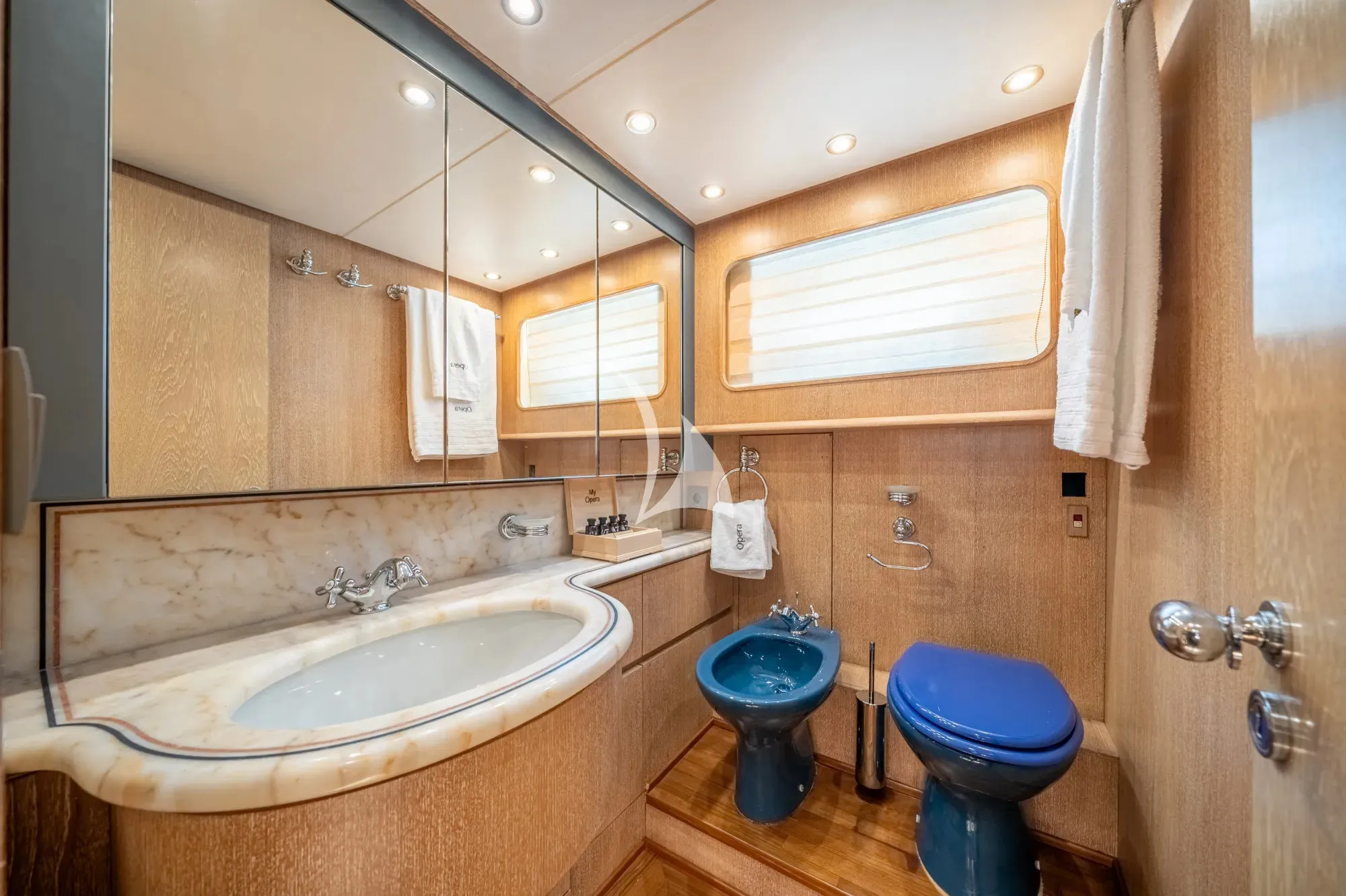 Image slide 238248