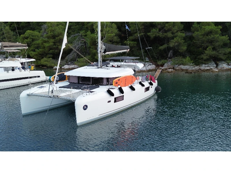 Lagoon 42 Marina 3 boat image