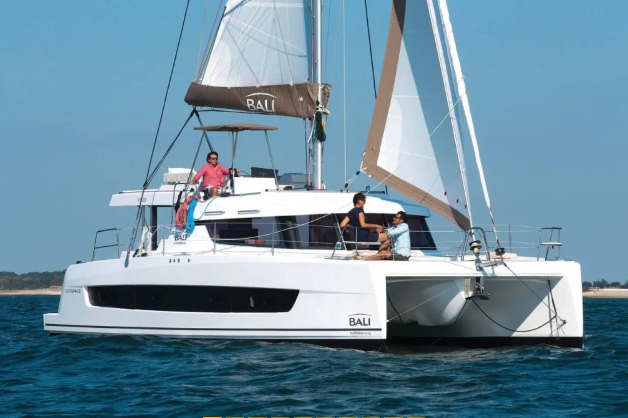Bali Catspace Diamant Tropical boat image