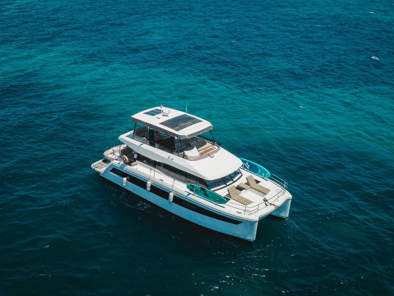MY6 Premium boat image