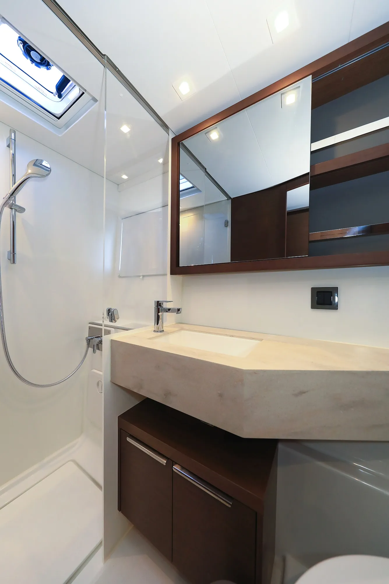 Image slide 239631