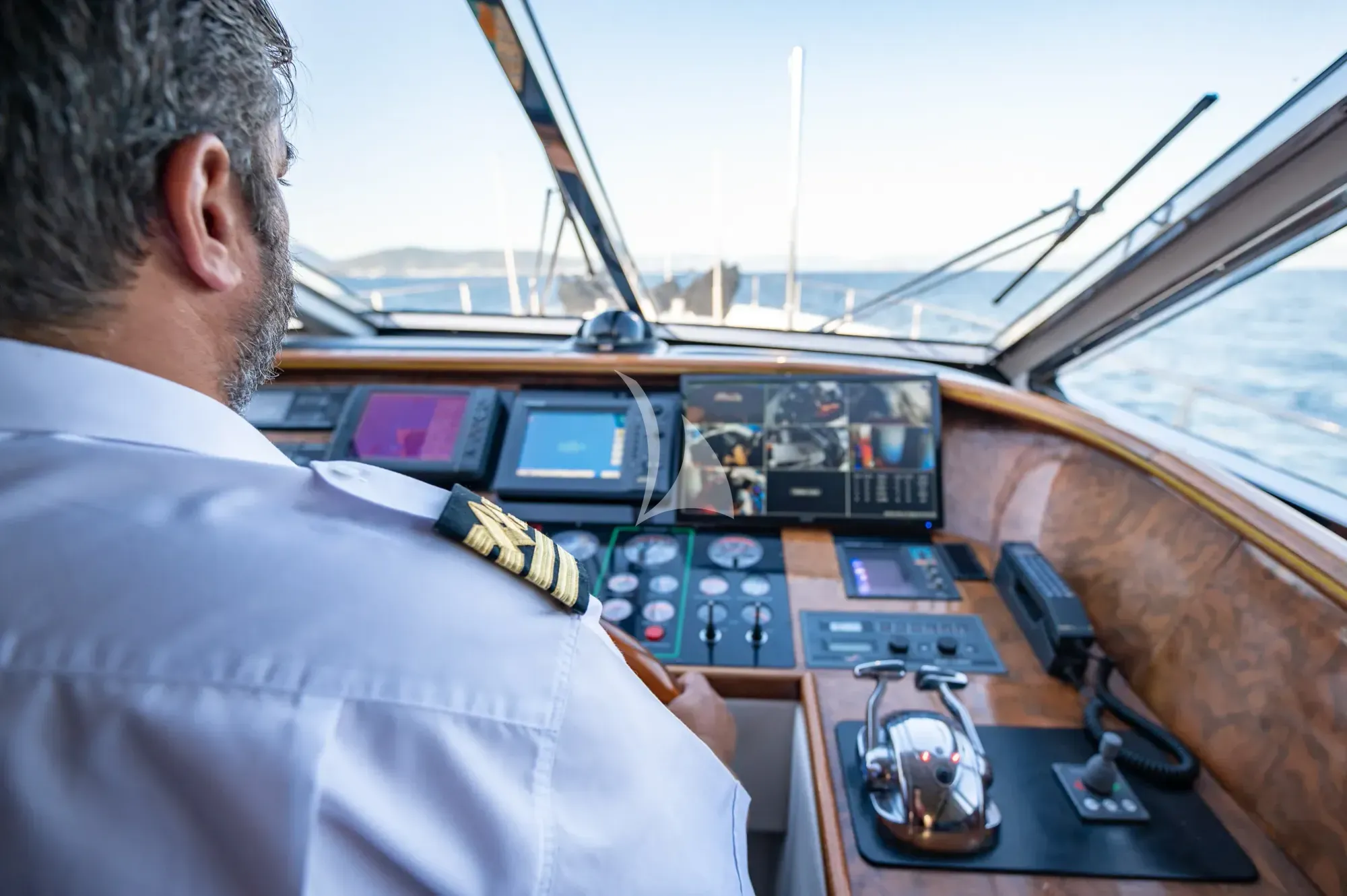 Image slide 240145
