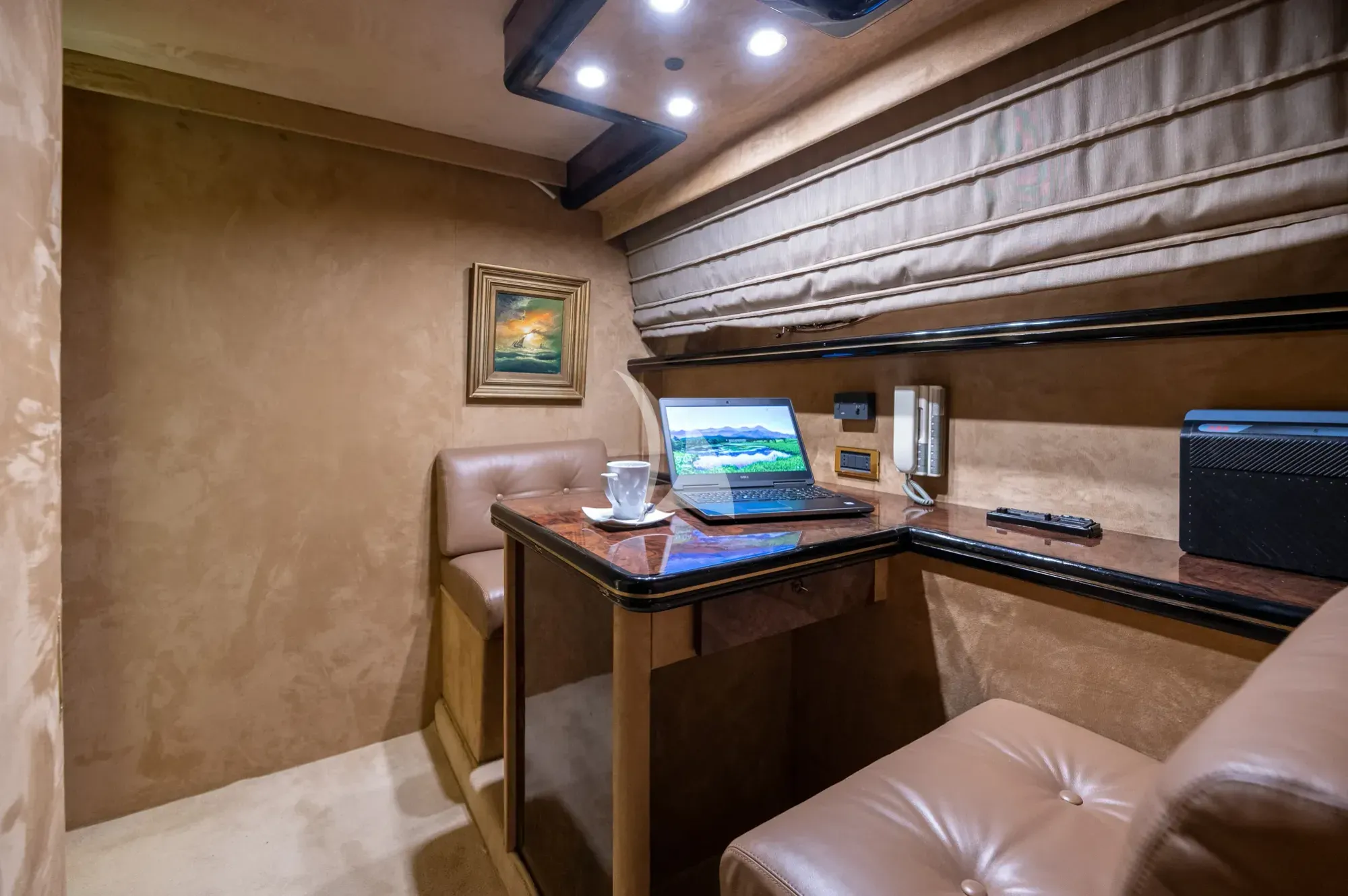Image slide 240182