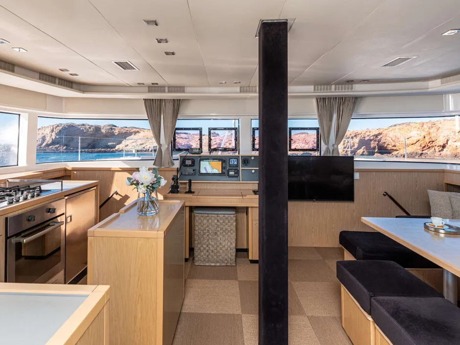 Image slide 240299