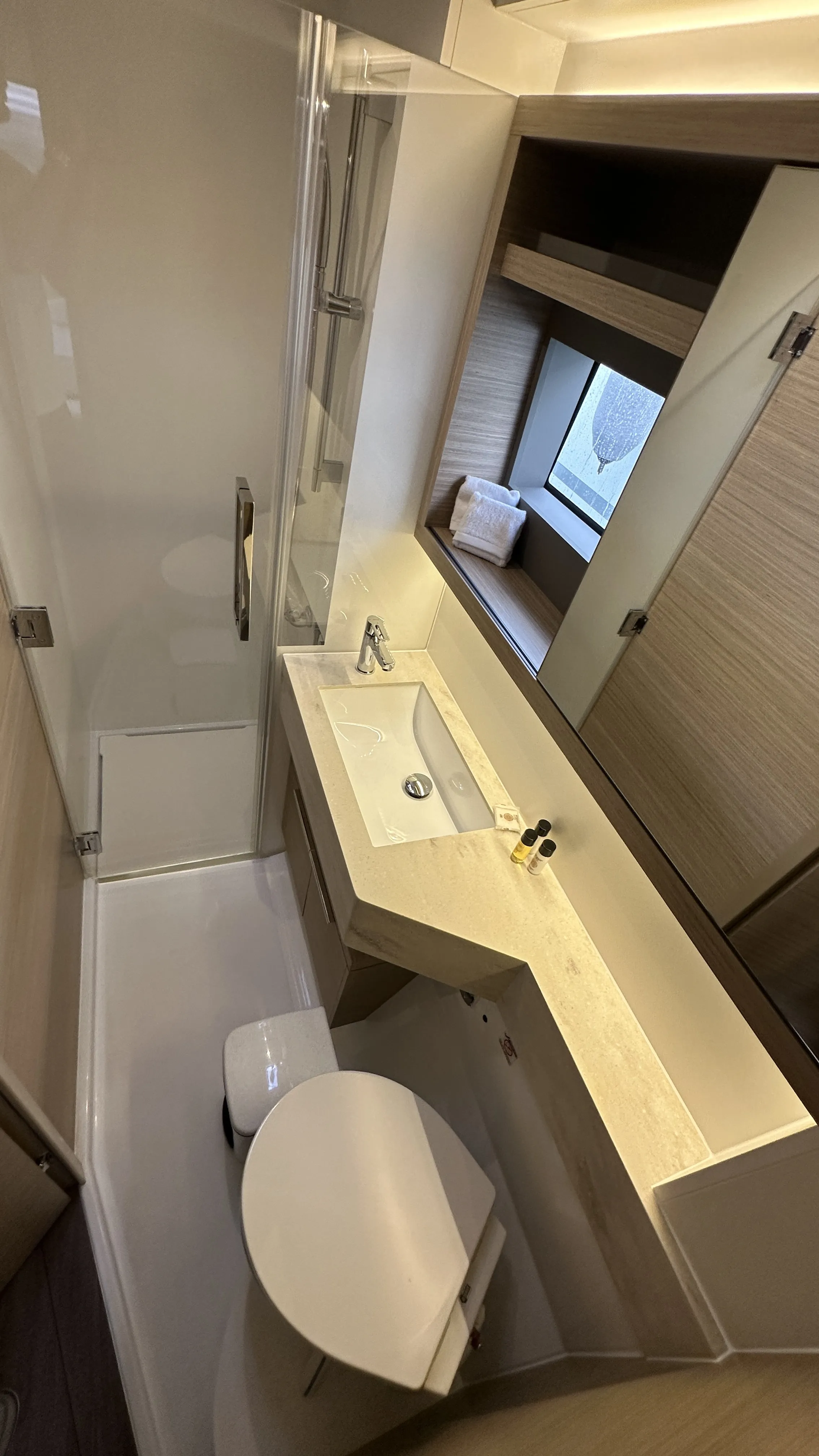 Image slide 240301
