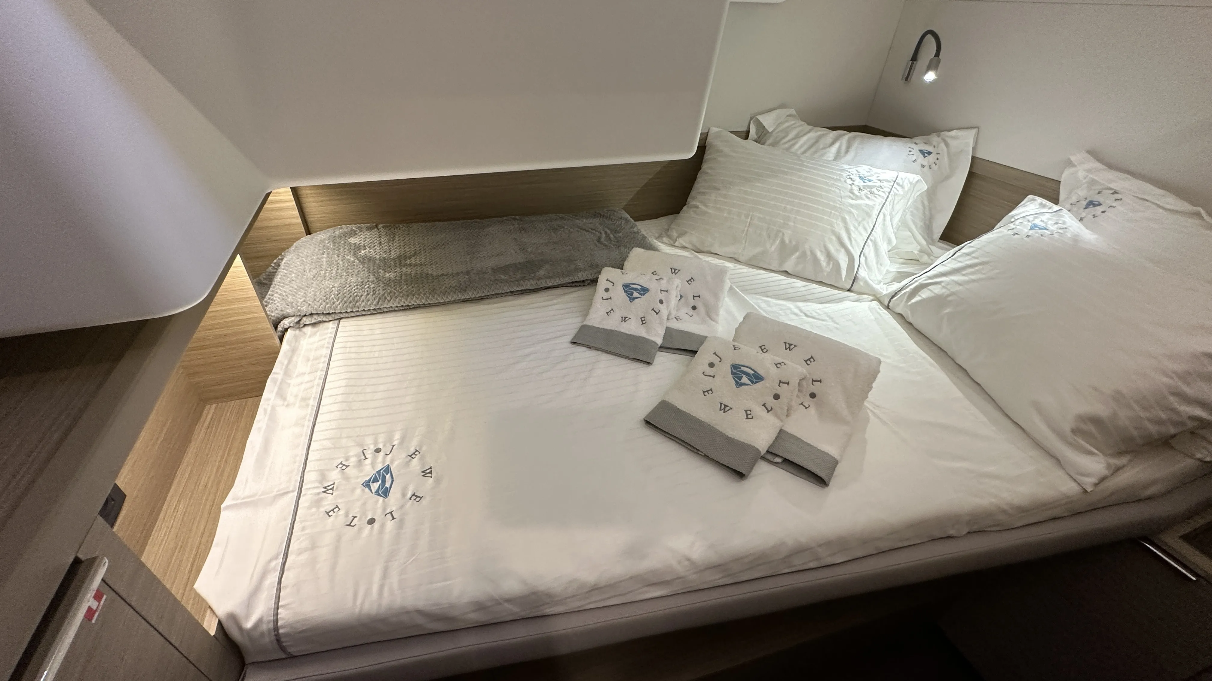 Image slide 240418