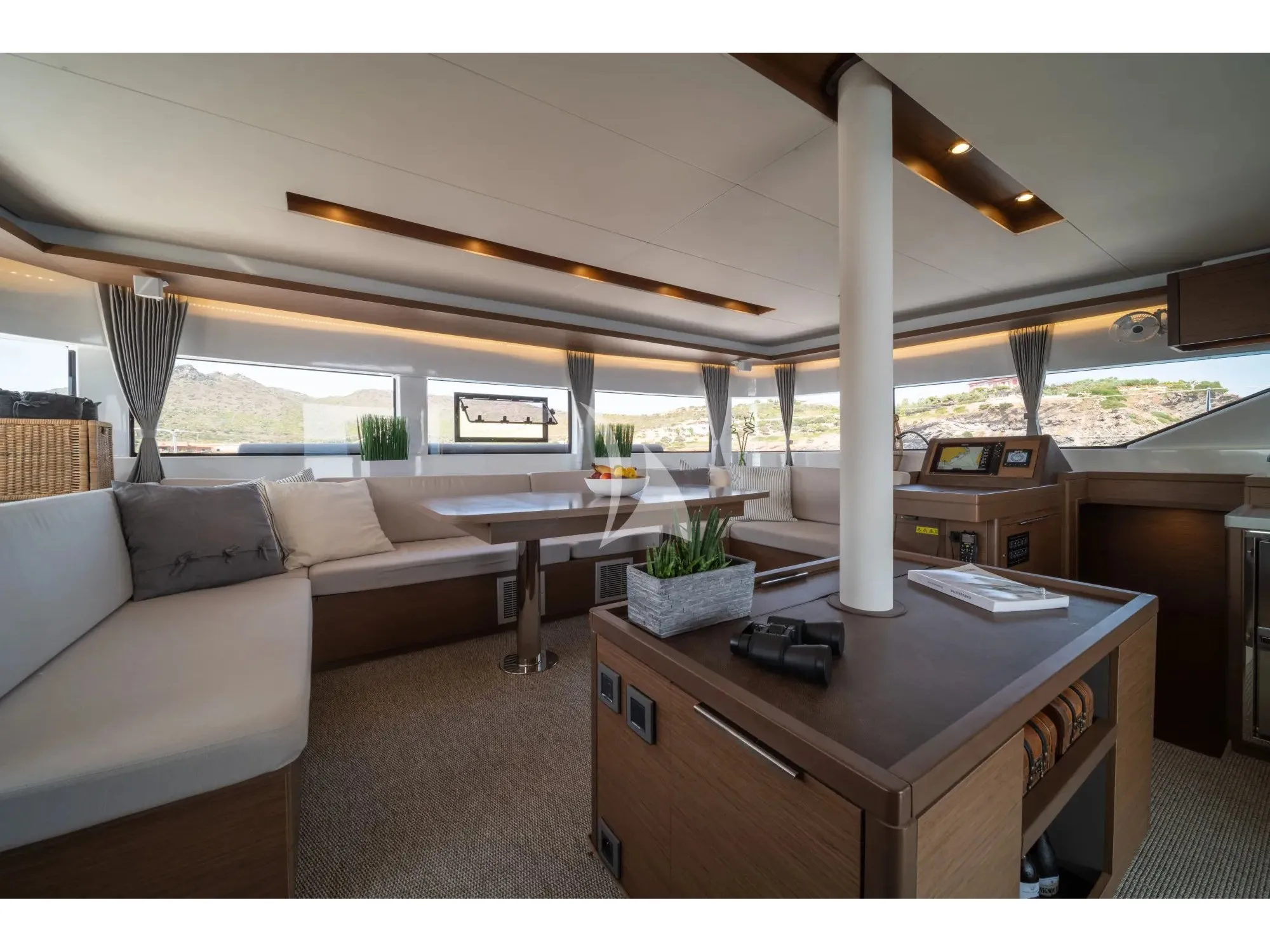Image slide 240462