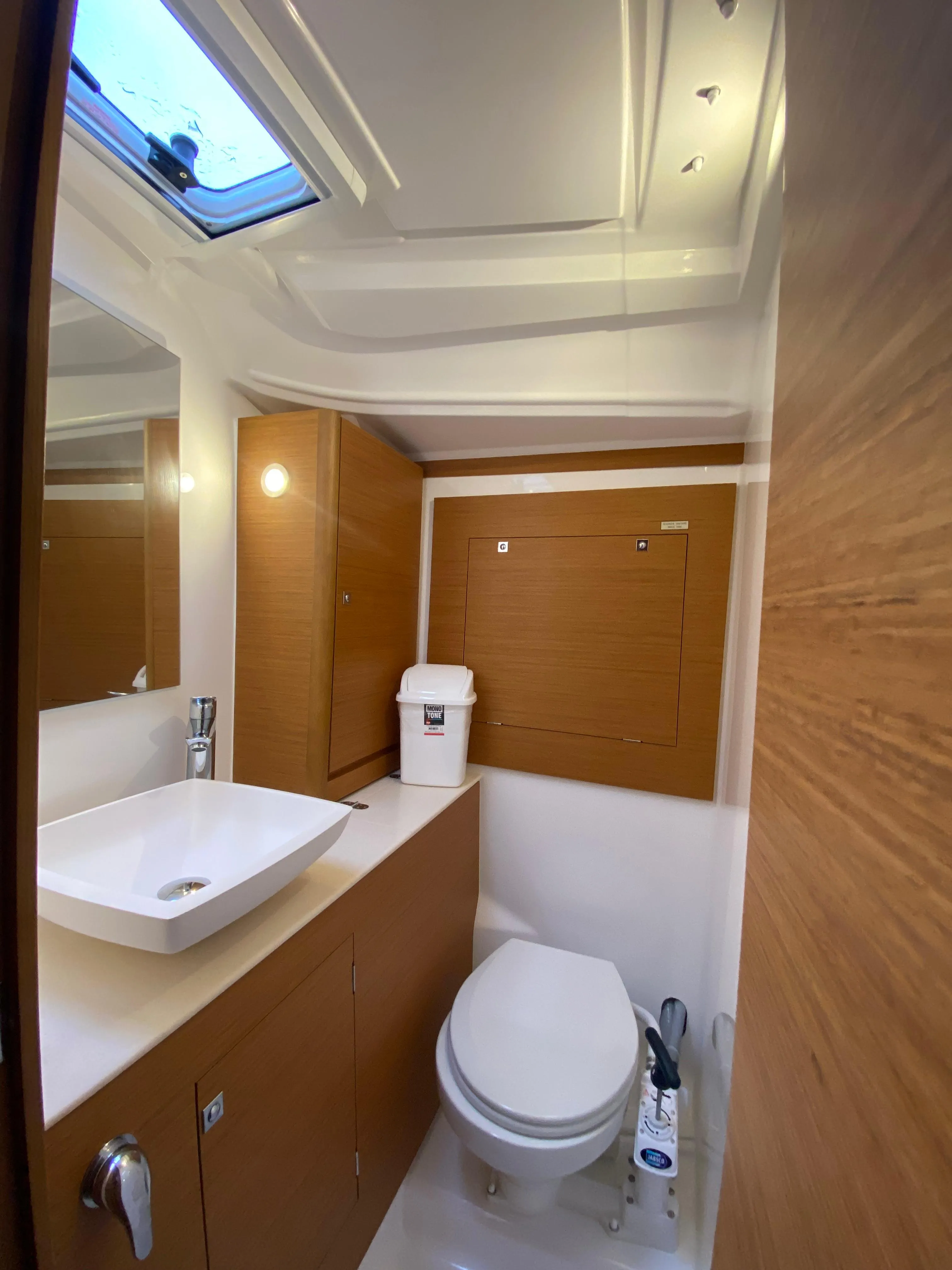 Image slide 240619