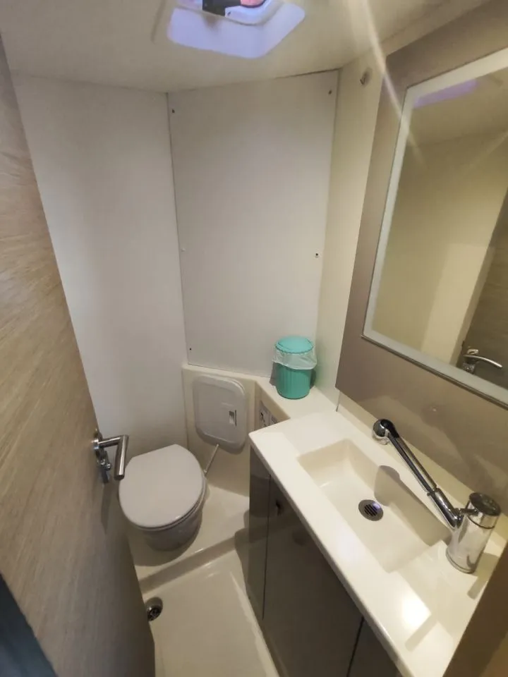 Image slide 240663