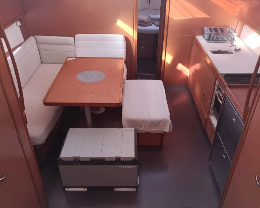 Image slide 240694