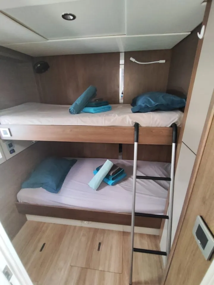 Image slide 240735