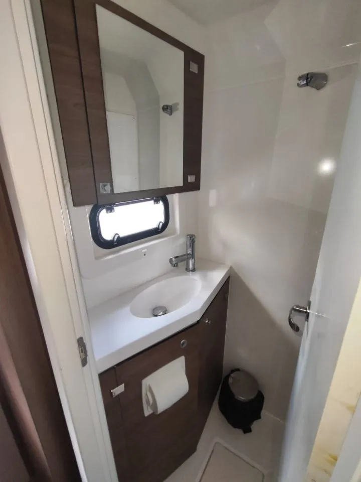 Image slide 240736