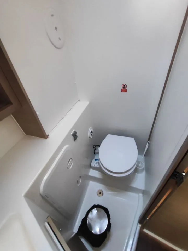 Image slide 240747