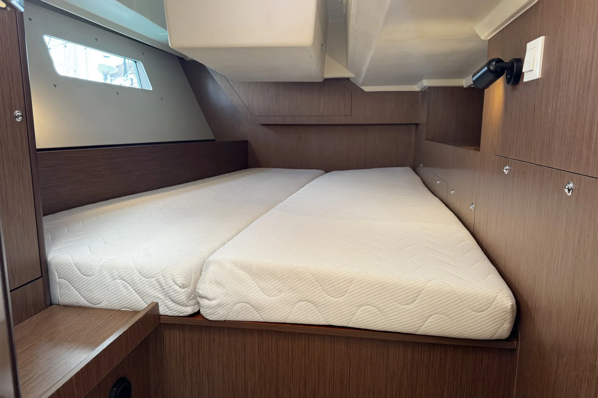 Image slide 240796