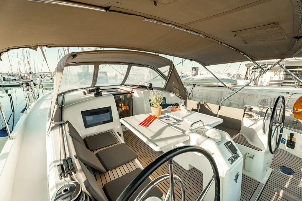 Image slide 240896