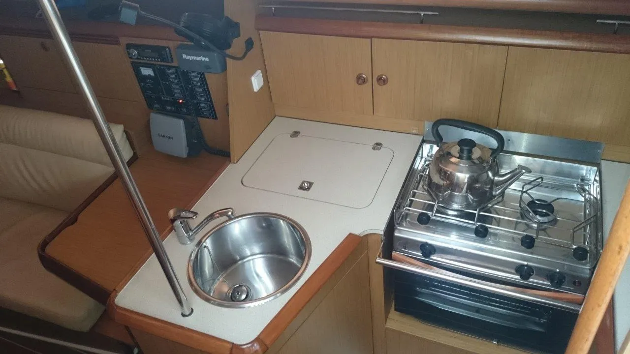 Image slide 240912