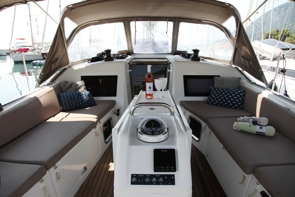 Image slide 240931