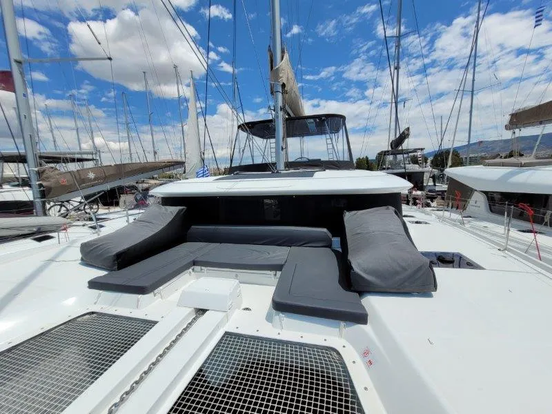 Image slide 240953