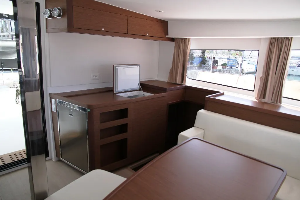 Image slide 240994