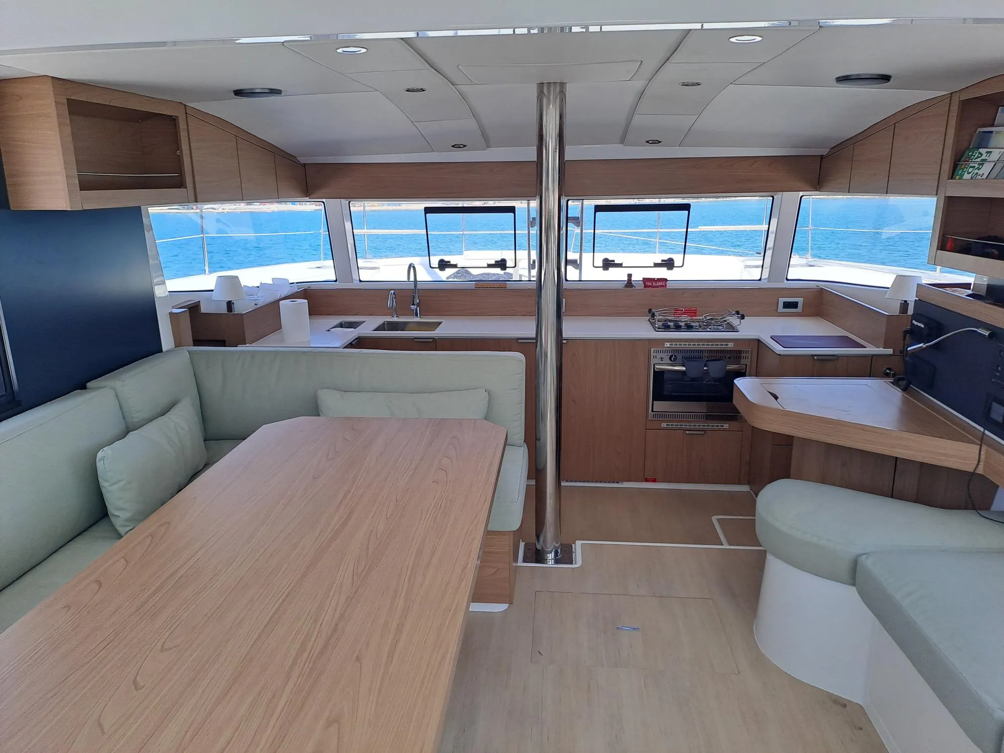 Image slide 241018