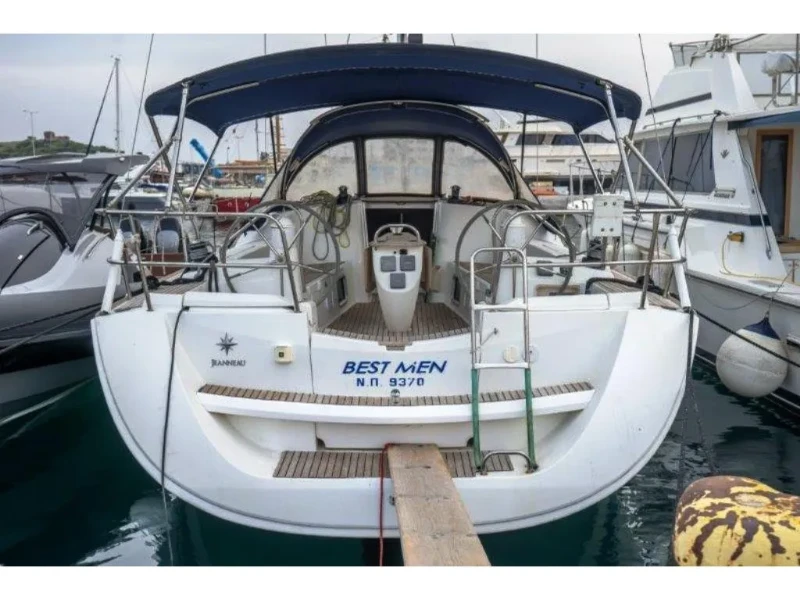 Sun Odyssey 42 i BEST MEN boat image
