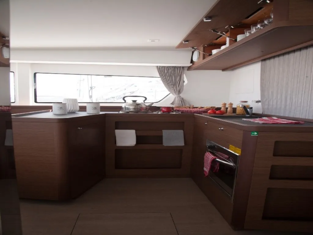 Image slide 241028