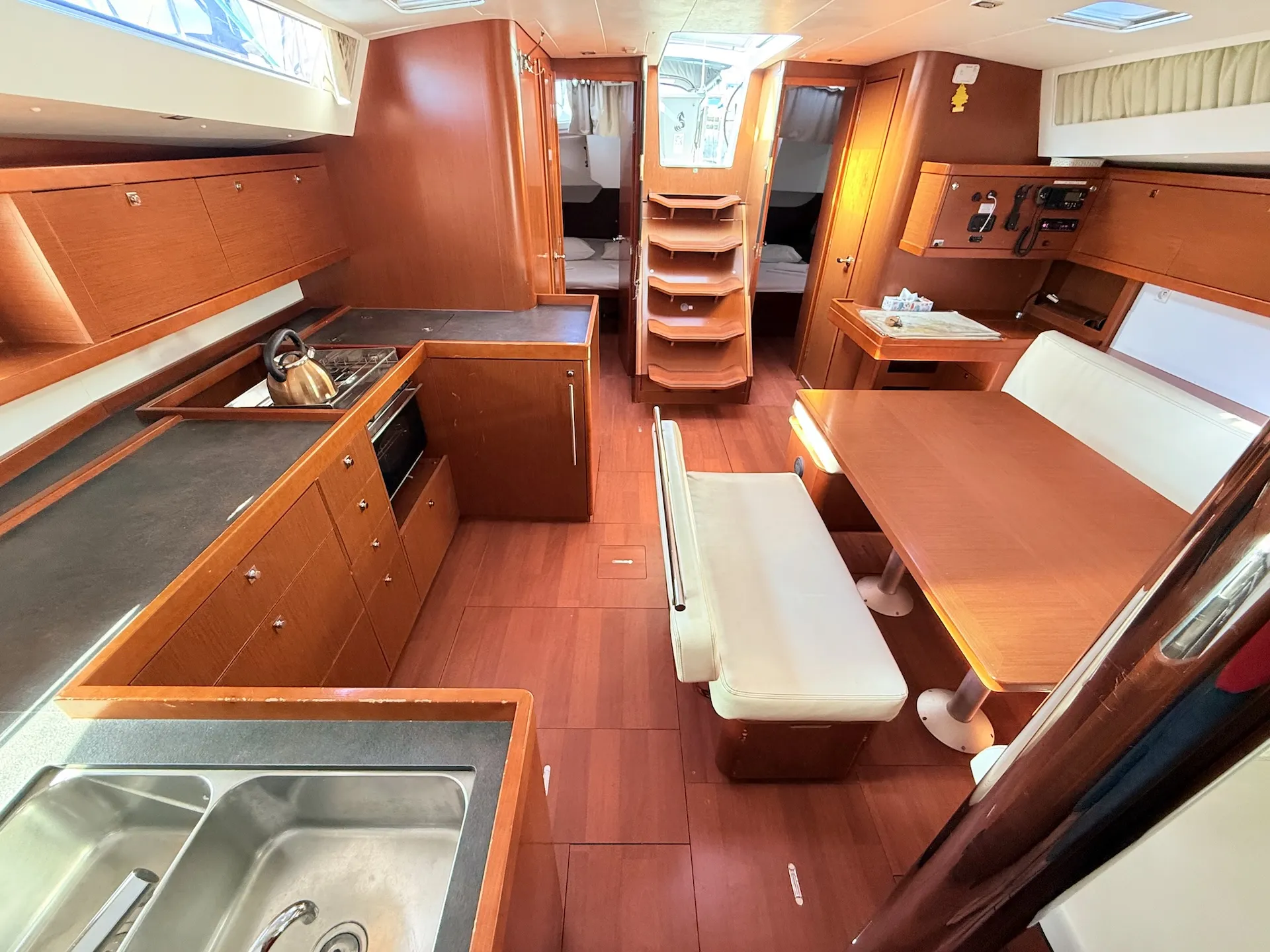 Image slide 241076