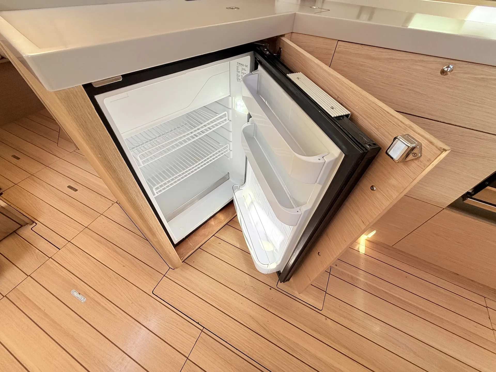 Image slide 241101