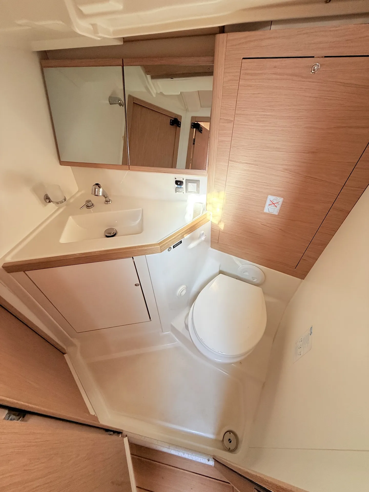 Image slide 241104