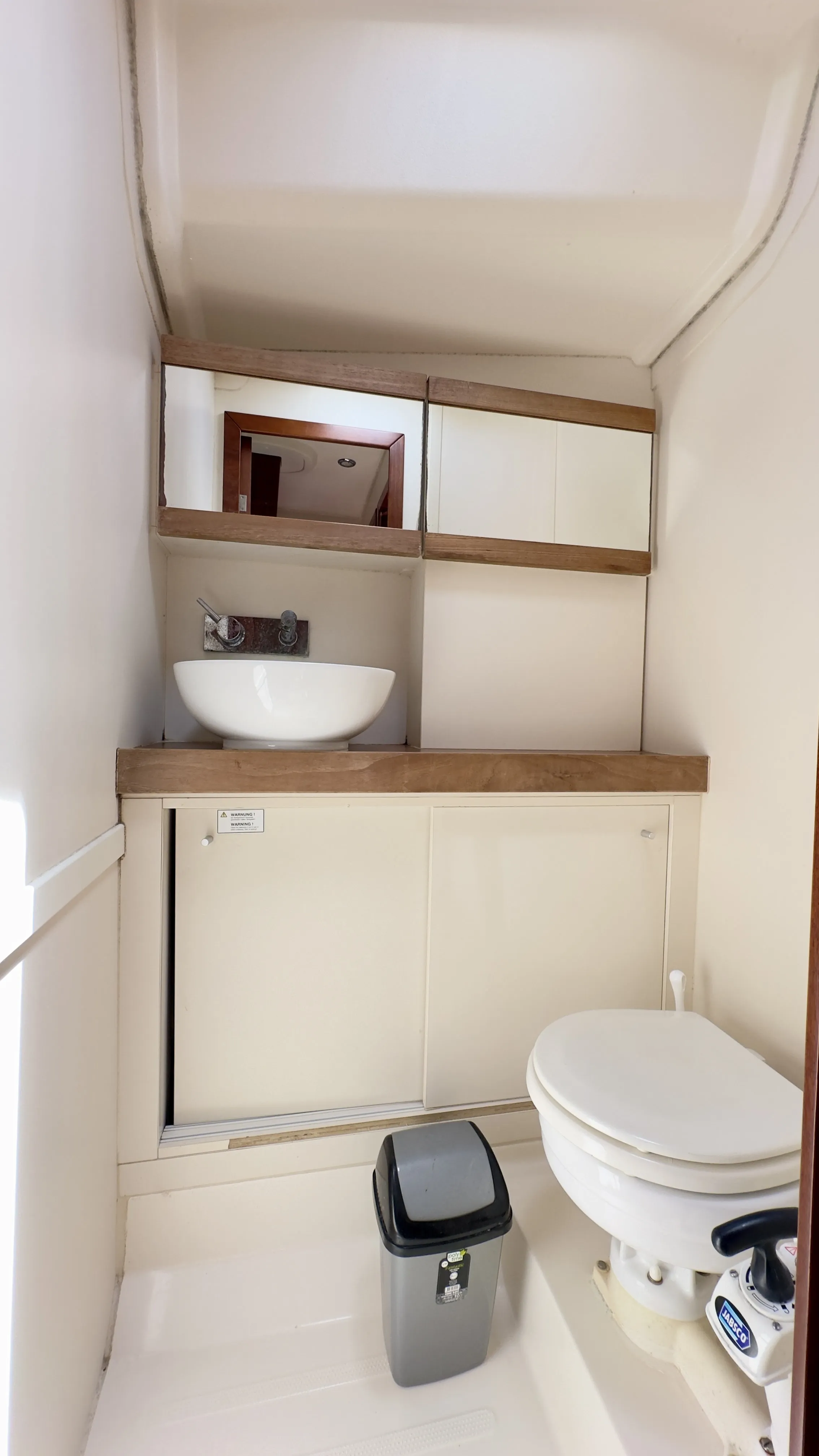 Image slide 241209