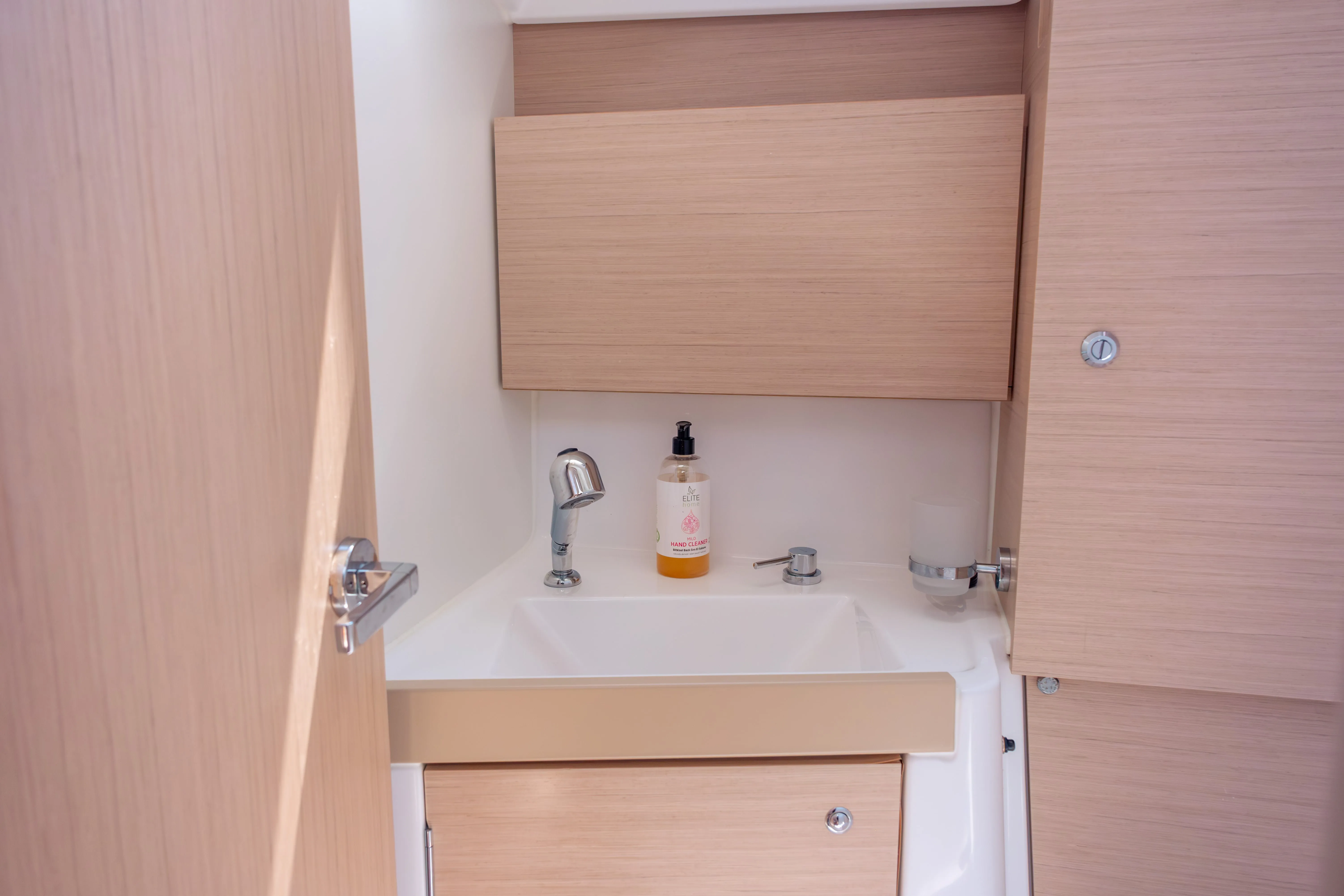 Image slide 241250